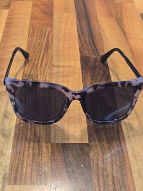 DIFF Eyewear | Oversized Square Tortoise Sunglasses